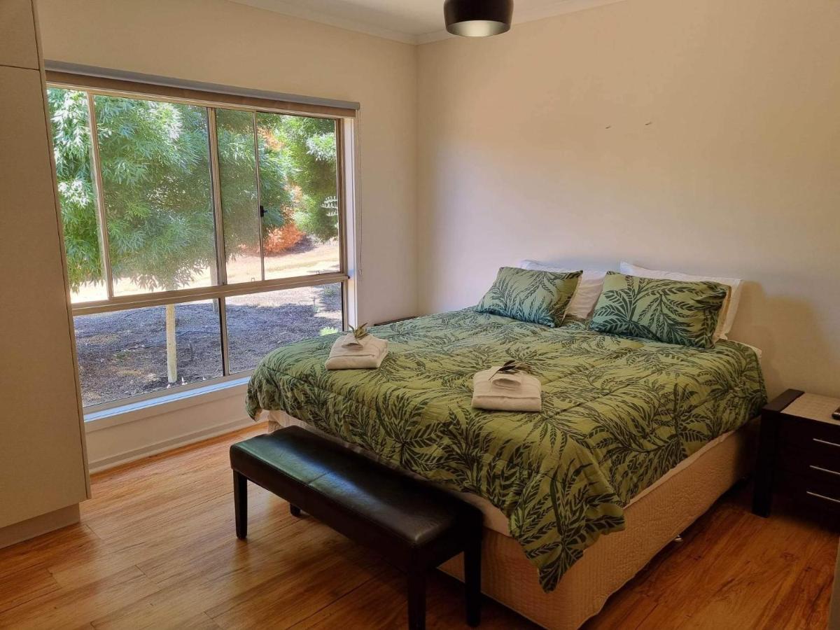 Olive Grove Farm stay Waikerie